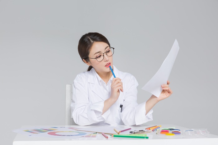 �̿��۽����÷������� ���ᱳ��