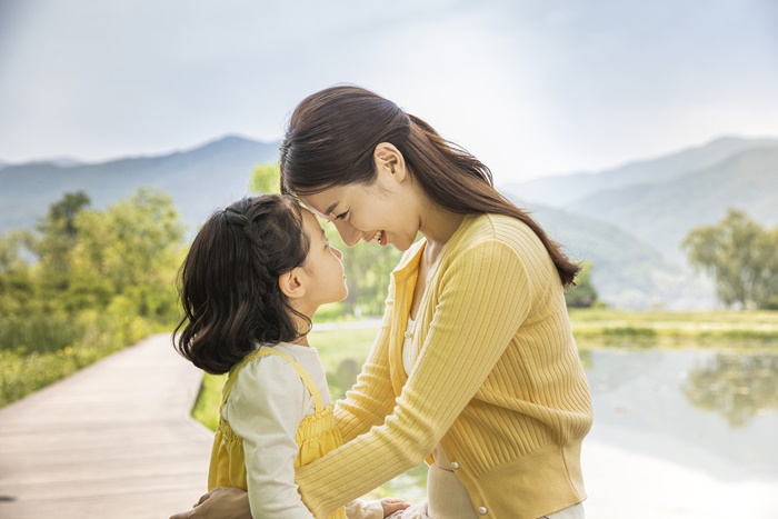 �Ƶ��ɸ�����1�� �ڰ��� ����ϴ� ��