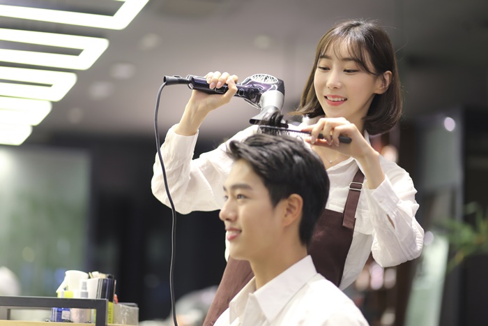 �̿�ɸ����� ���ᰭ��